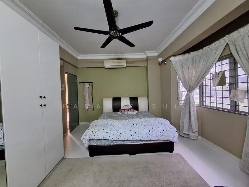 Condominium for Sale at Tiara Kelana - Farah Rasul - Bedroom - PropertyGuru.com.my
