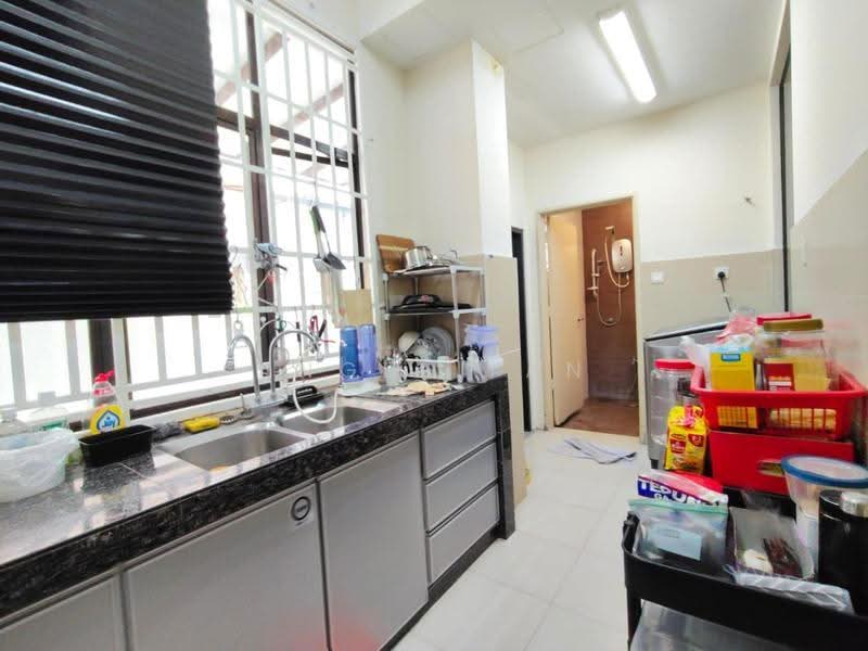 2-storey Terraced House for Sale in 16 Sierra (Puchong) - Angel Tan - Kitchen - PropertyGuru.com.my