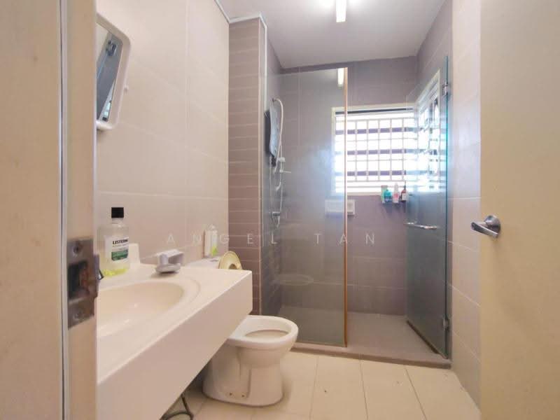 2-storey Terraced House for Sale in 16 Sierra (Puchong) - Angel Tan - Bathroom - PropertyGuru.com.my