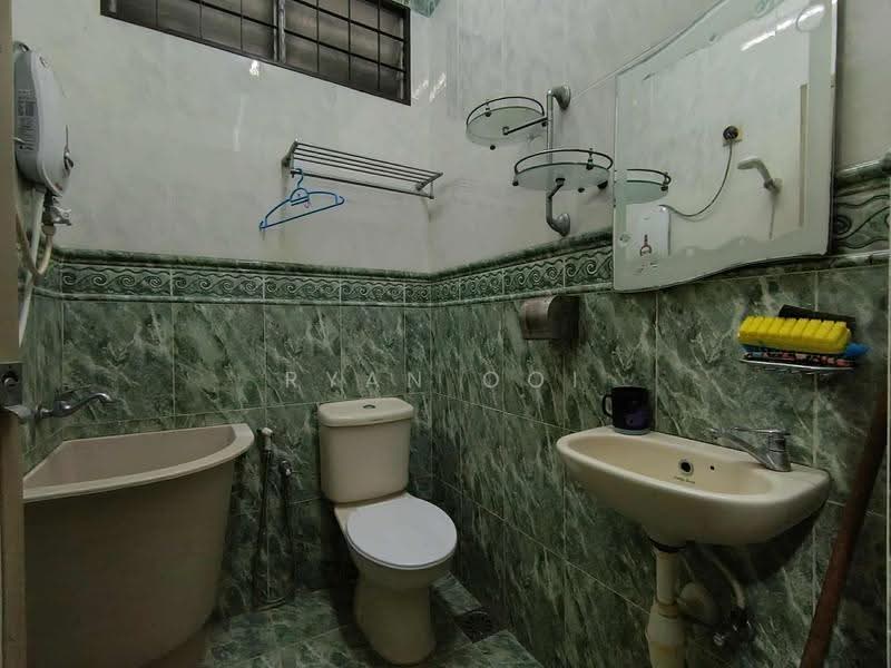 Rumah Teres 2-Tingkat untuk Dijual di Taman Sri Ampang (Alor Setar) - Ryan Ooi - Bathroom - PropertyGuru.com.my