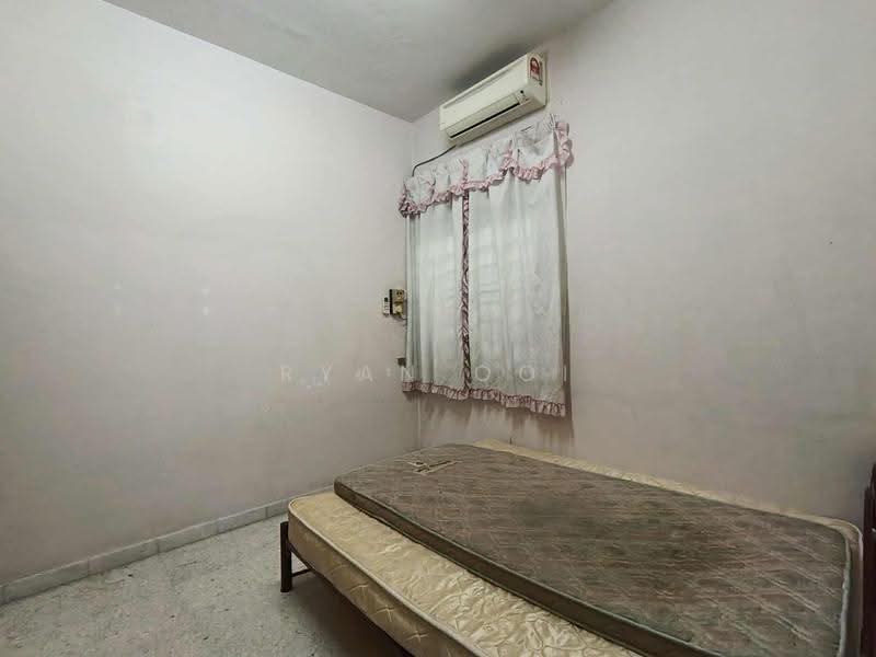 Rumah Teres 2-Tingkat untuk Dijual di Taman Sri Ampang (Alor Setar) - Ryan Ooi - Bedroom - PropertyGuru.com.my