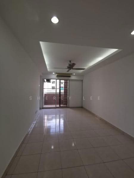 Pangsapuri untuk Disewa di Aliran Damai - Sherly Lee - Living Room - PropertyGuru.com.my