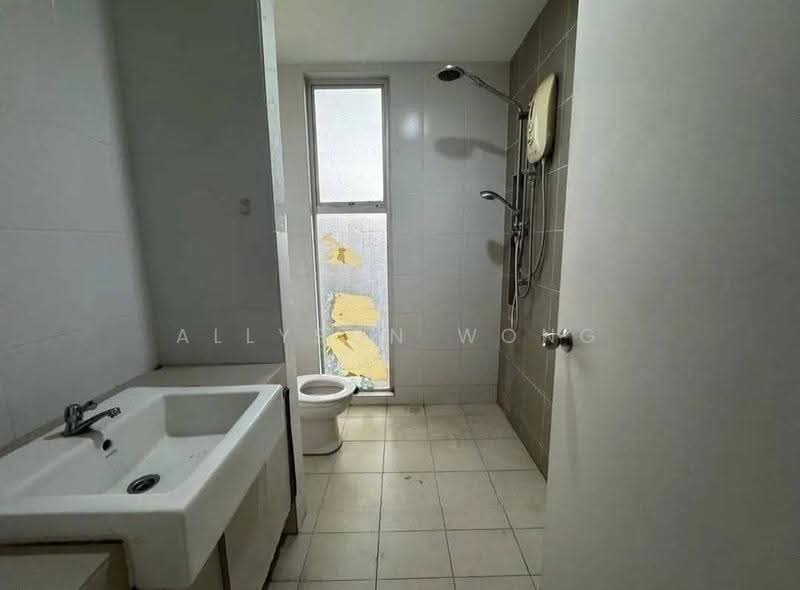 Condominium for Rent at Cascadia Lake Vista - Allyson Wong - Bathroom - PropertyGuru.com.my