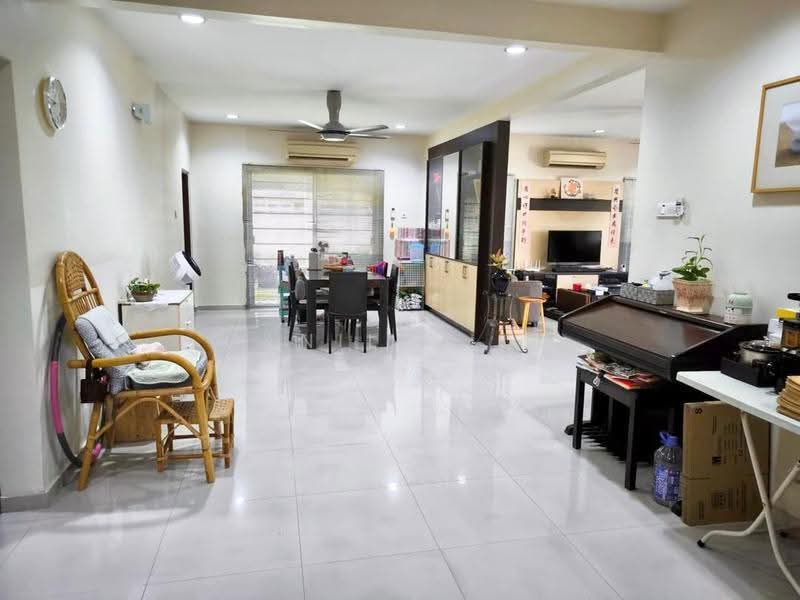 Bungalow House for Sale in Taman Mutiara Barat (Cheras) - Danilo Lim - Living Room - PropertyGuru.com.my