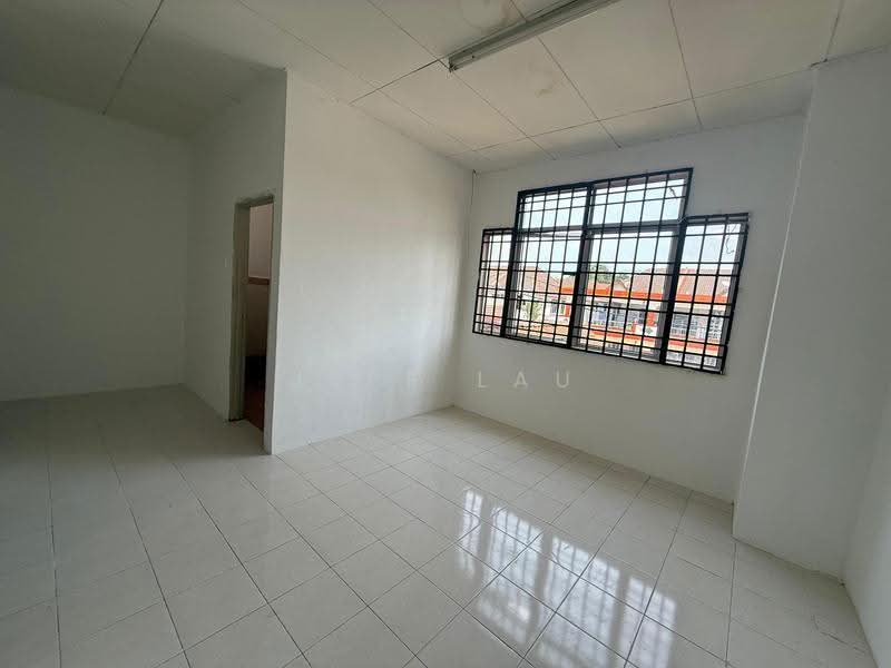 2-storey Terraced House for Sale in Bandar Putra Bertam (Kepala Batas) - Jeff Lau - Interior - PropertyGuru.com.my