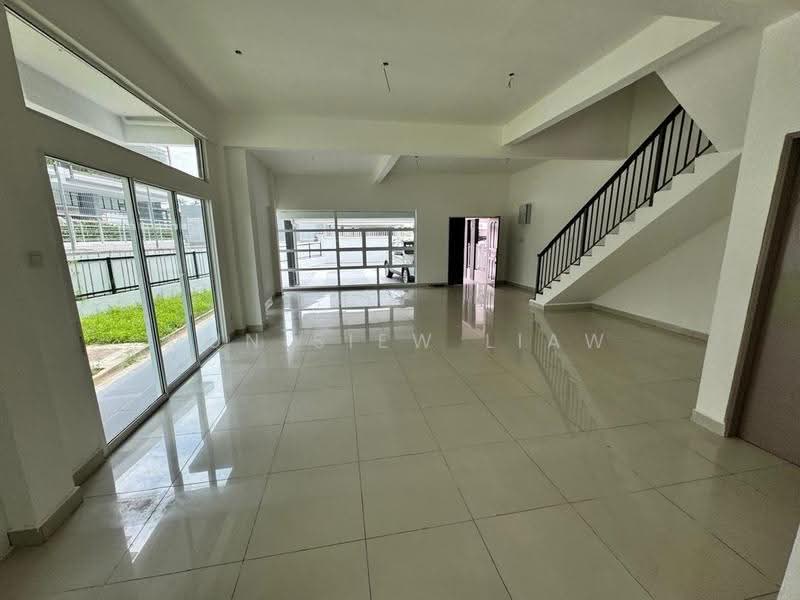 2.5-storey Terraced House for Sale in Kota Kinabalu (Sabah) - Mun Siew Liaw - Living Room - PropertyGuru.com.my