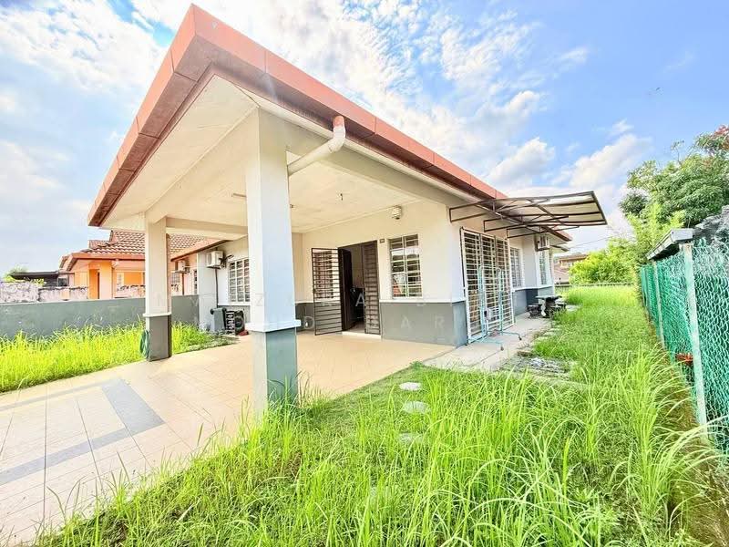Semi-Detached House for Sale in Seremban 3 (Rasah) - Maizura binti Mohd Darus - Exterior - PropertyGuru.com.my
