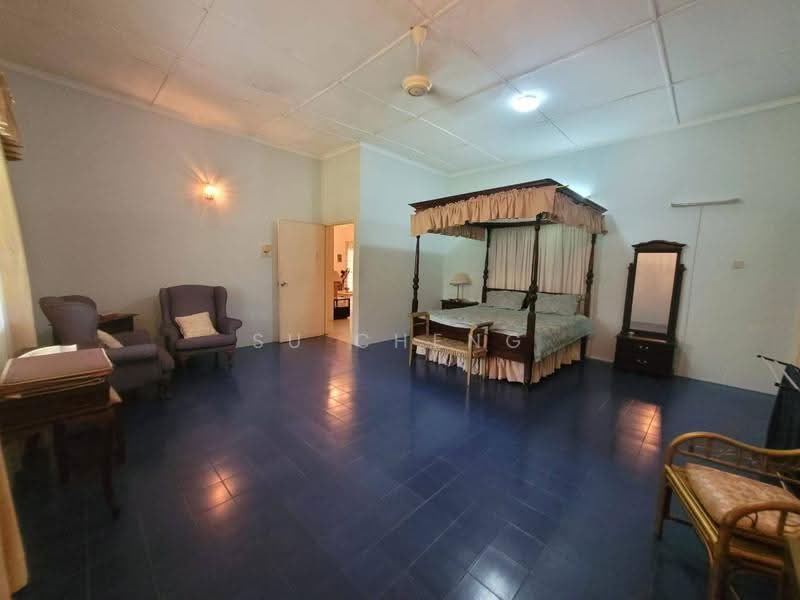 Bungalow House for Sale in Hulu Langat (Selangor) - Su Cheng - Bedroom - PropertyGuru.com.my