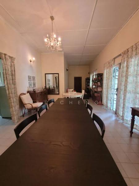 Bungalow House for Sale in Hulu Langat (Selangor) - Su Cheng - Dining Room - PropertyGuru.com.my