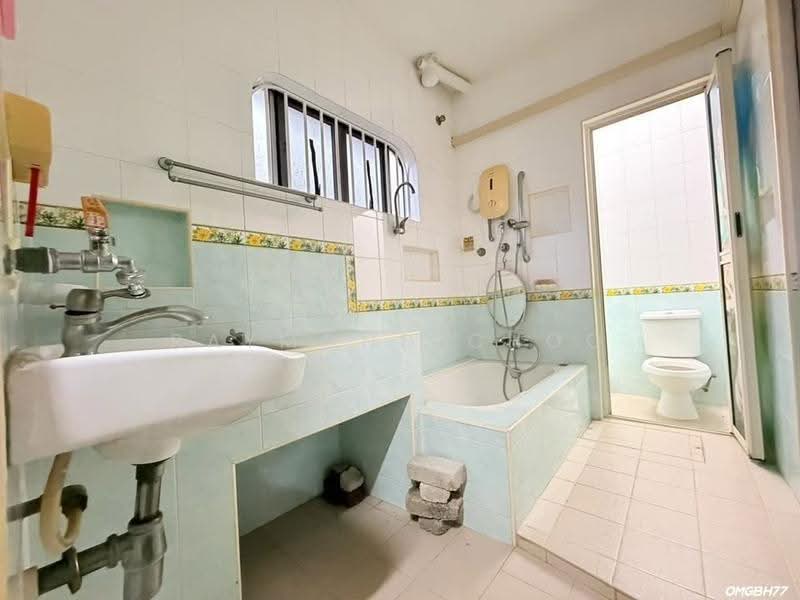 Rumah Teres 2-Tingkat untuk Dijual di Bandar Bukit Tinggi (Klang) - Raymond Choo - Bathroom - PropertyGuru.com.my
