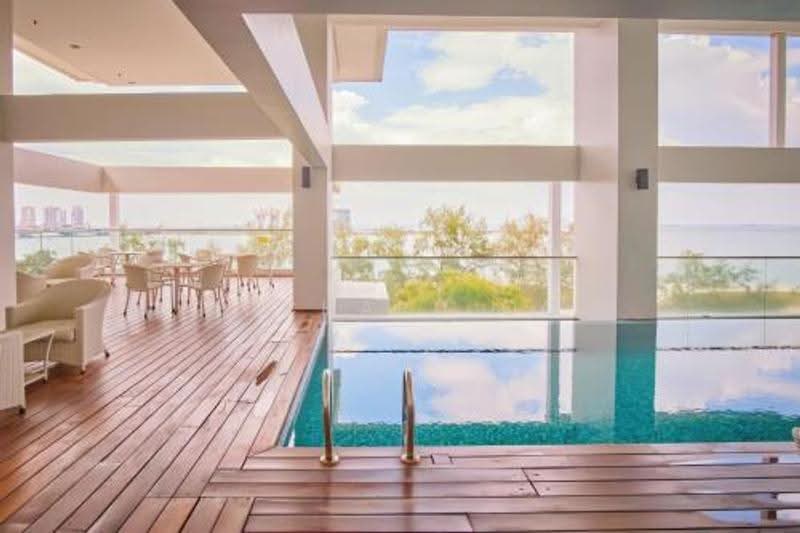 Service Residence for Rent at Sunrise Gurney - Richard Oo - Pool - PropertyGuru.com.my