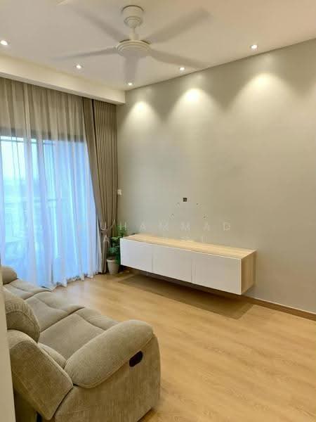 Kediaman Servis untuk Disewa di Maya Bay Residences @ Gamuda Cove - Muhammad Amerul - Living Room - PropertyGuru.com.my