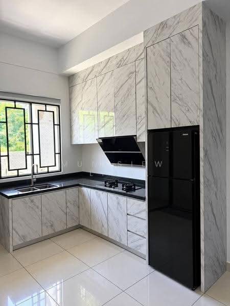 3-storey Terraced House for Sale in Cyber Square (Penampang) - Mun Siew Liaw - PropertyGuru.com.my
