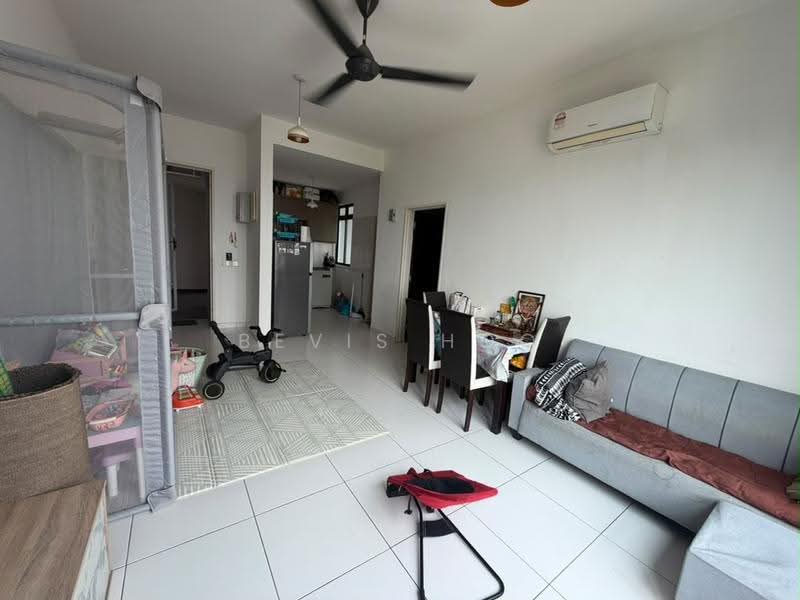 Rumah Kluster untuk Dijual di Taman Austin Heights (Tebrau) - Bevis Hoo - Living Room - PropertyGuru.com.my