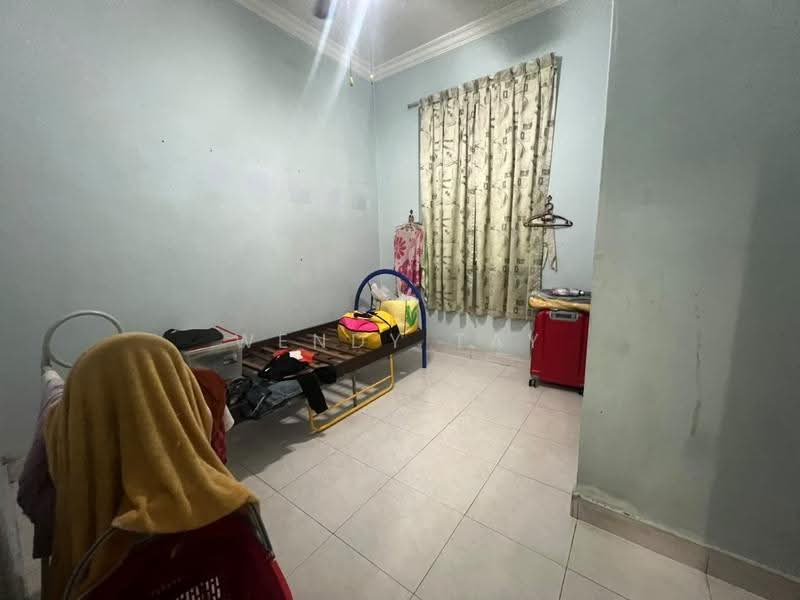2-storey Terraced House for Rent in Taman Seri Orkid (Skudai) - Wendy Tay - Bedroom - PropertyGuru.com.my