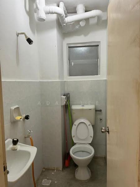 Flat for Sale at Flora Damansara Flat - Adam Lee - Bathroom - PropertyGuru.com.my