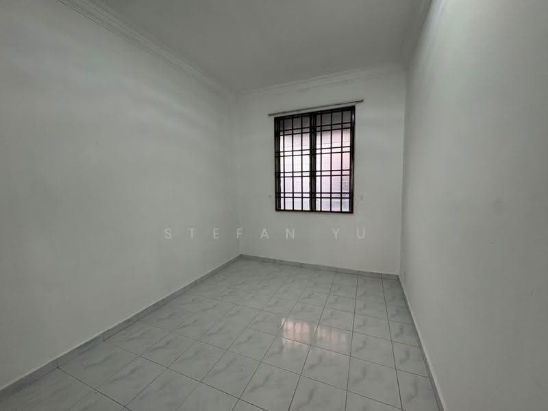 Apartment for Sale at Sri Putra Apartment - Stefan Yu - Interior - PropertyGuru.com.my