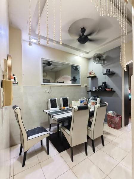 2-storey Terraced House for Sale in Bukit Indah (Iskandar Puteri (Nusajaya)) - Eva Siow - Dining Room - PropertyGuru.com.my