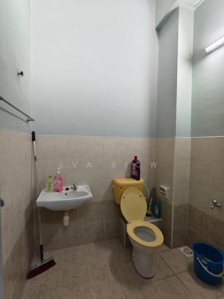 2-storey Terraced House for Sale in Bukit Indah (Iskandar Puteri (Nusajaya)) - Eva Siow - Bathroom - PropertyGuru.com.my