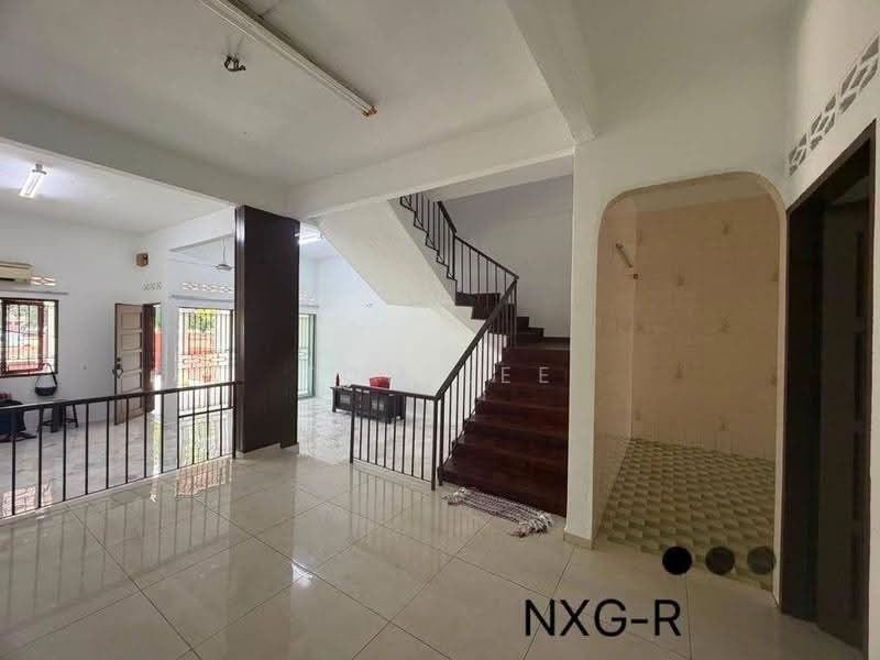 2-storey Terraced House for Sale in Taman Gembira (Klang) - Tom Lee - Interior - PropertyGuru.com.my