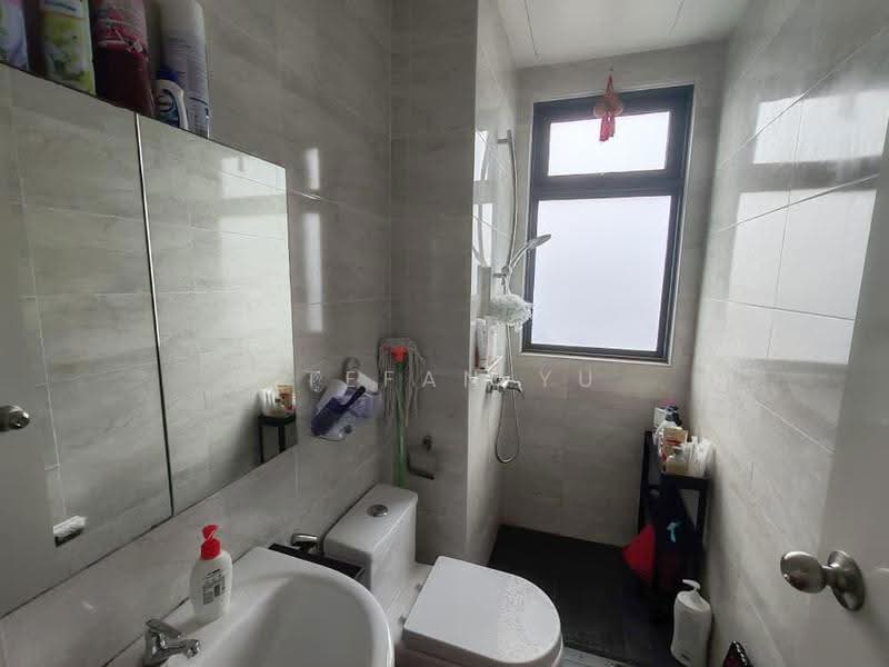 Kondominium untuk Dijual di SKS Pavillion Residences - Stefan Yu - Bathroom - PropertyGuru.com.my