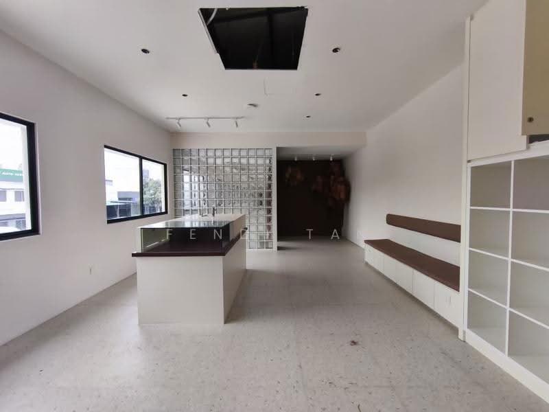 Commercial Bungalow for Rent in SS13 (Subang Jaya) - Fendi tan - Interior - PropertyGuru.com.my