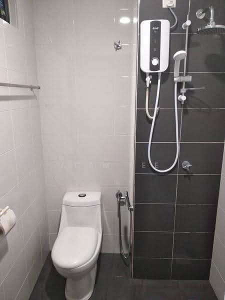 Condominium for Sale at Emerald Residence - Adam Lee - Bathroom - PropertyGuru.com.my