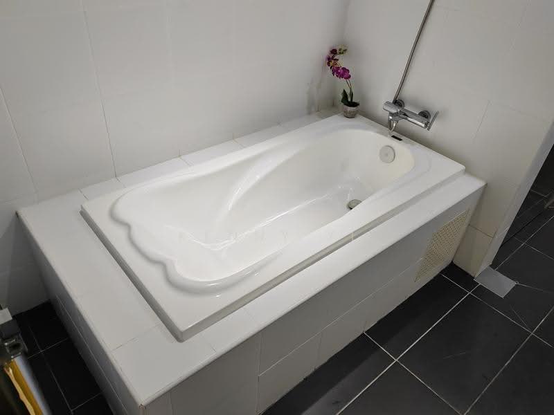 Service Residence for Rent at The Strand, Kota Damansara - Kenny YL - Bathroom - PropertyGuru.com.my