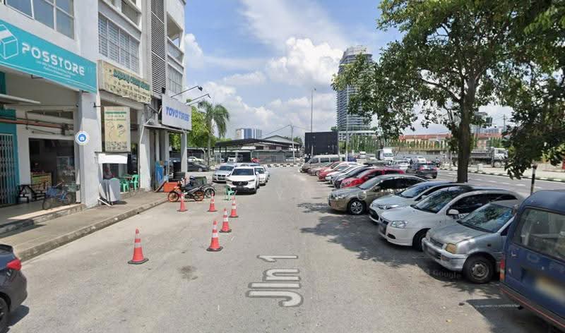 Shop for Rent in Taman Fadason (Kepong) - Jay Yong - Exterior - PropertyGuru.com.my