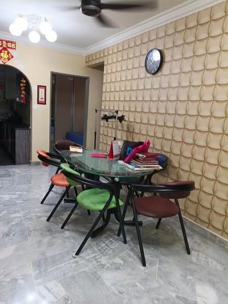 Apartment for Rent at Sri Intan 1 - Jay Yong - Dining Room - PropertyGuru.com.my