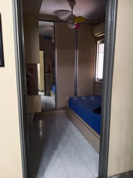 Apartment for Rent at Sri Intan 1 - Jay Yong - Bedroom - PropertyGuru.com.my