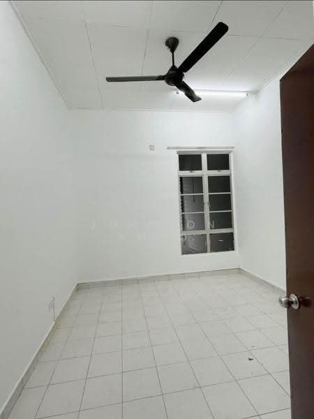 Apartment for Sale at Pangsapuri Saraka - Johnson Khoo - Interior - PropertyGuru.com.my