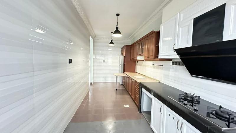 Terraced House for Sale in Bandar Kinrara Seksyen 5 (Bandar Kinrara) - Kian Leap - Kitchen - PropertyGuru.com.my