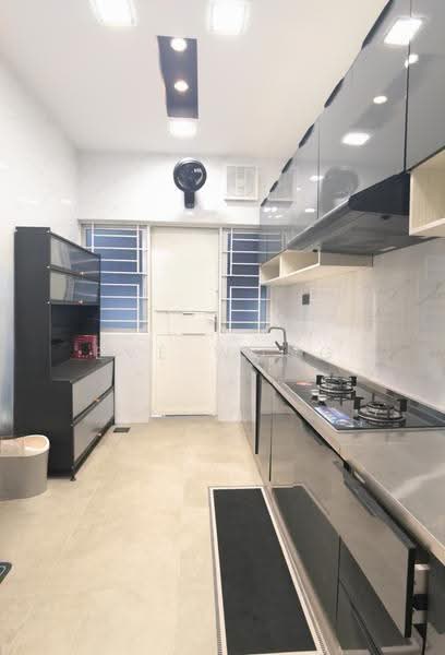 Semi-Detached House for Sale in Setia Impian (Setia Alam) - Eve Wong - Kitchen - PropertyGuru.com.my