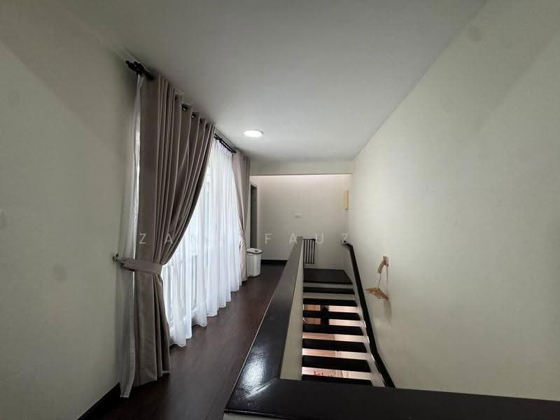 2-storey Terraced House for Sale in Taman Bukit Subang (Shah Alam) - Zann Fauzan - Interior - PropertyGuru.com.my