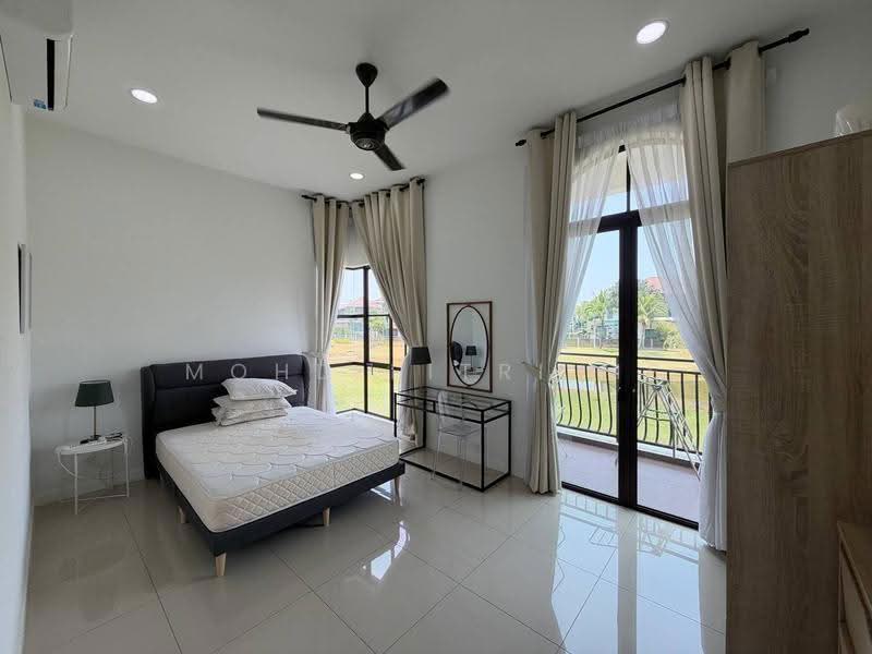Condominium for Sale at Isle of Kamares - Mohd Fitri MF - Bedroom - PropertyGuru.com.my