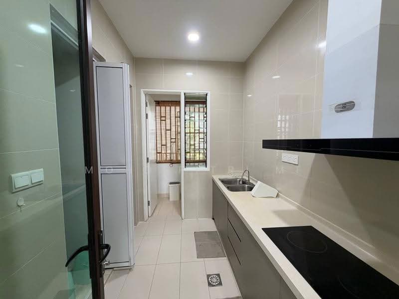 Condominium for Sale at Isle of Kamares - Mohd Fitri MF - Kitchen - PropertyGuru.com.my