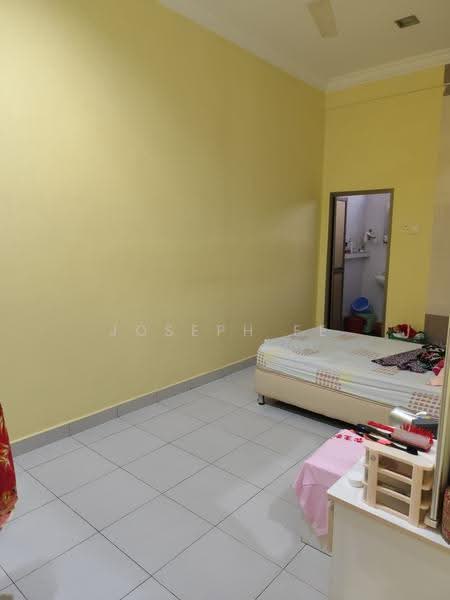 Rumah Teres 2-Tingkat untuk Dijual di Taman Bukit Mewah (Tampoi) - Joseph Ee - PropertyGuru.com.my