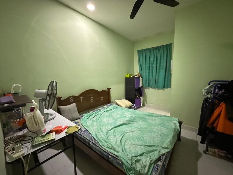 2-storey Terraced House for Sale in Ulu Tiram (Johor) - Stefan Yu - Bedroom - PropertyGuru.com.my