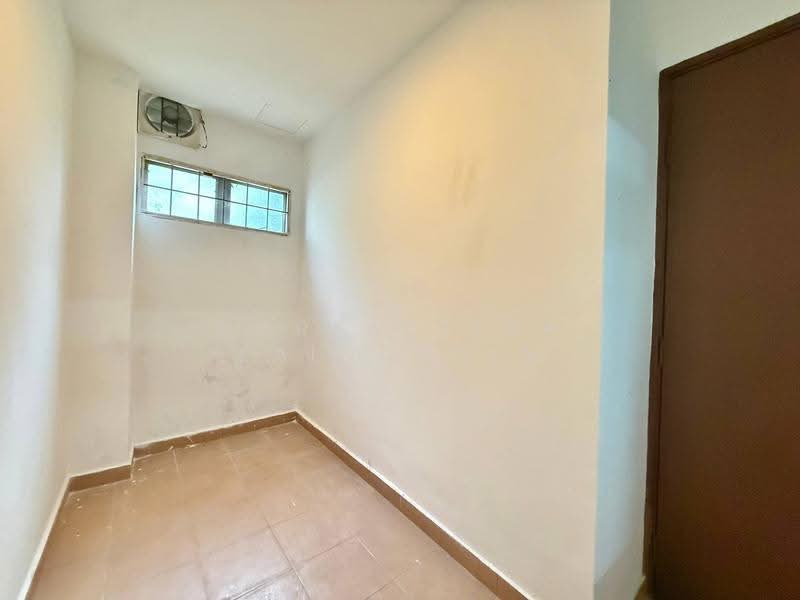 2-storey Terraced House for Sale in Taman Mutiara Subang (Shah Alam) - NORFADILAH ZAINUDDIN - Interior - PropertyGuru.com.my