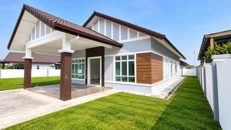 Bungalow House for Sale in Senawang (Negeri Sembilan) - Khairul Idzwan - Exterior - PropertyGuru.com.my