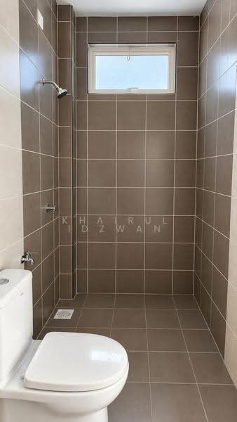 Bungalow House for Sale in Senawang (Negeri Sembilan) - Khairul Idzwan - Bathroom - PropertyGuru.com.my