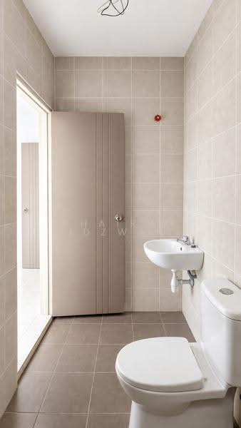 Bungalow House for Sale in Senawang (Negeri Sembilan) - Khairul Idzwan - Bathroom - PropertyGuru.com.my