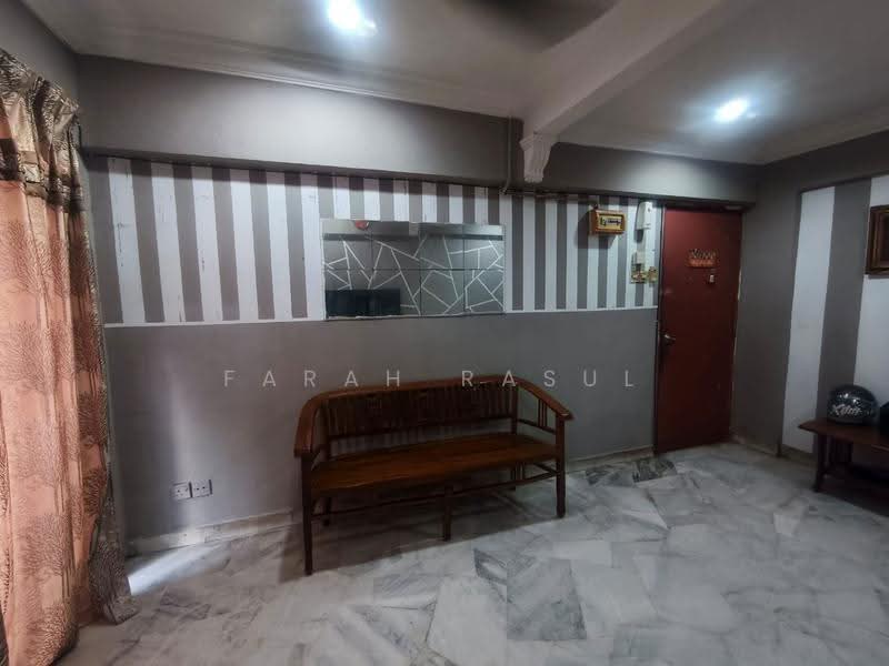 Apartment for Sale at Makmur Apartment - Farah Rasul - Entrance - PropertyGuru.com.my