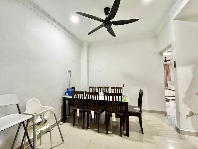 2-storey Terraced House for Sale in Seksyen 27 (Shah Alam) - NORFADILAH ZAINUDDIN - Dining Room - PropertyGuru.com.my