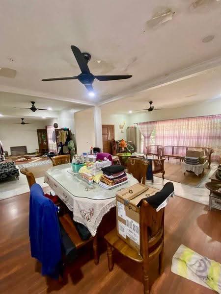Bungalow House for Sale in Bukit Sentosa (Rawang) - Zann Fauzan - Living Room - PropertyGuru.com.my
