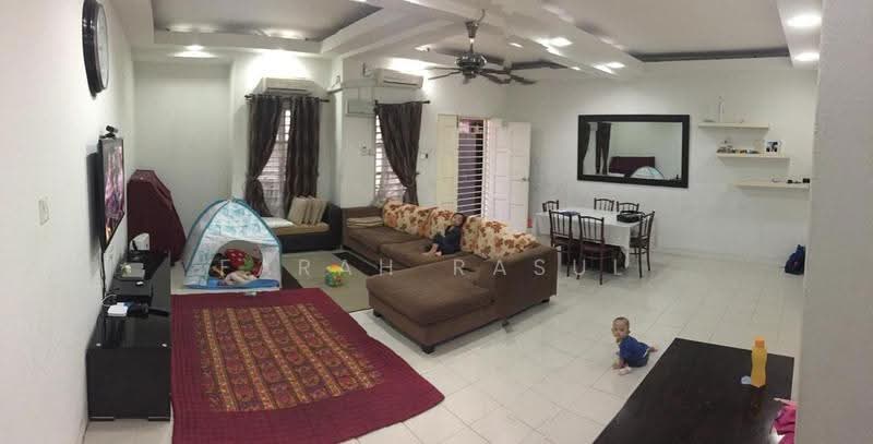 Terraced House for Sale in Sungai Buloh (Selangor) - Farah Rasul - Living Room - PropertyGuru.com.my