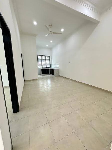 Semi-Detached House for Sale in Taman Sentang Jaya (Batu Pahat) - Lik Xuan Chai - Interior - PropertyGuru.com.my