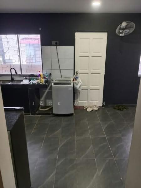 Rumah Teres 1-Tingkat untuk Dijual di Skudai (Johor) - Jack Wong - Kitchen - PropertyGuru.com.my
