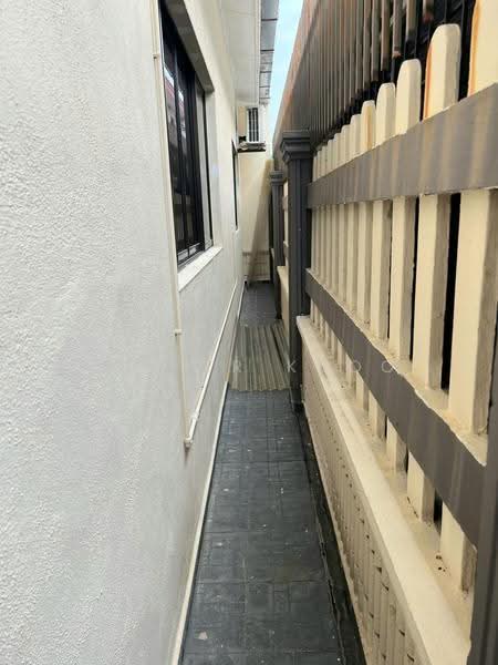 Cluster House for Sale in Taman Sri Kluang (Kluang) - ZAVIER KHOO - Exterior - PropertyGuru.com.my